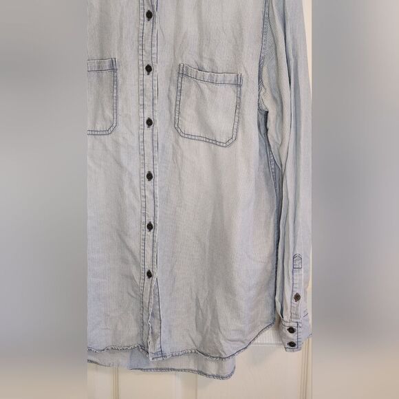 Mossimo Sypply Co Boyfriend Fit L Striped BlueWhite Lslv 100%Lyocell Women Shirt - Picture 3 of 8